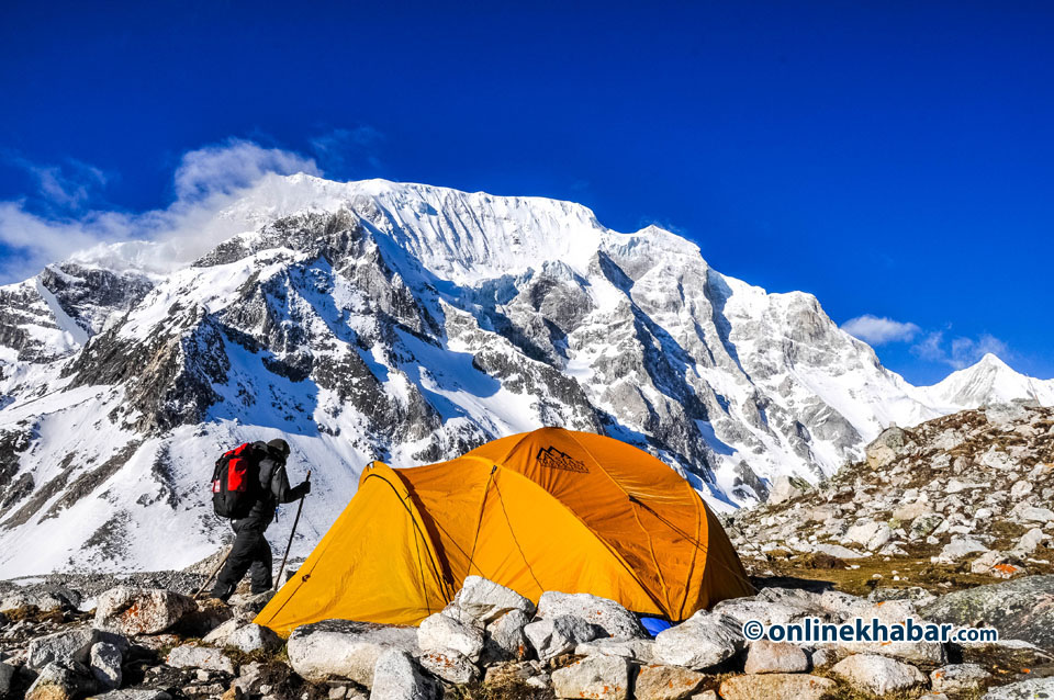 manaslu-circut- Larke base camp